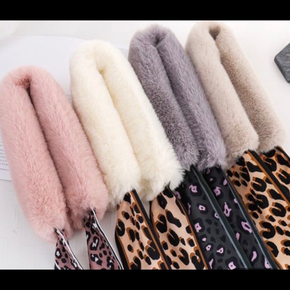 2/$29 Gorgeous Imitation Rabbit Fur Collar Scarf - Picture 4 of 5